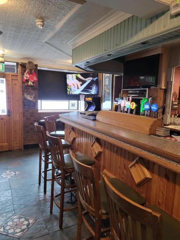 O'Connors Bar Restaurant and Guesthouse, hotel v destinaci Dromore