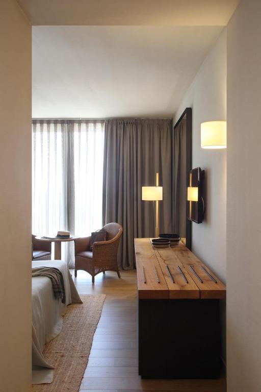 Hotel Peralada Wine Spa & Golf photo