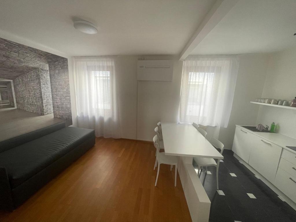 Torboletta Apartments - 3