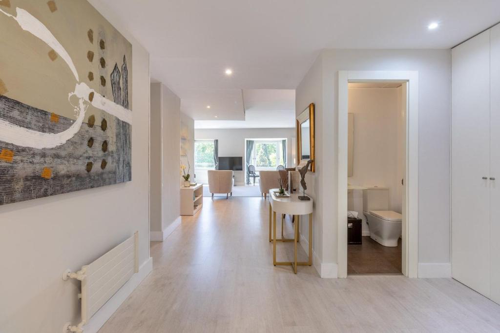 Luxury 2-Bed Apartment in Alcalá Madrid - 5
