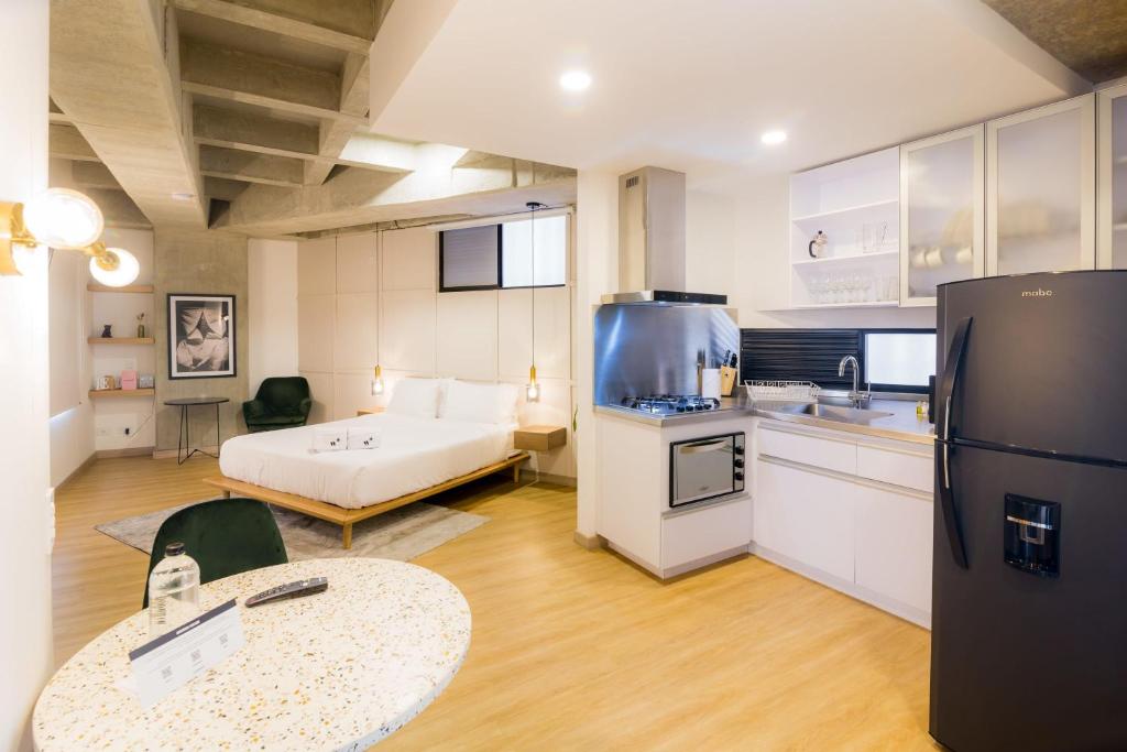 Bright Loft With Private Terrace in Laureles photo