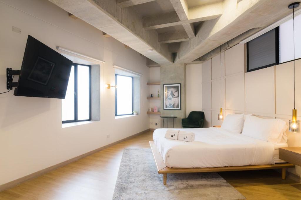 Bright Loft With Private Terrace in Laureles — Hotel in Medellín