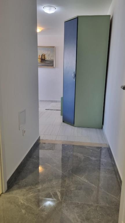 Flora Lapad, Dubrovník