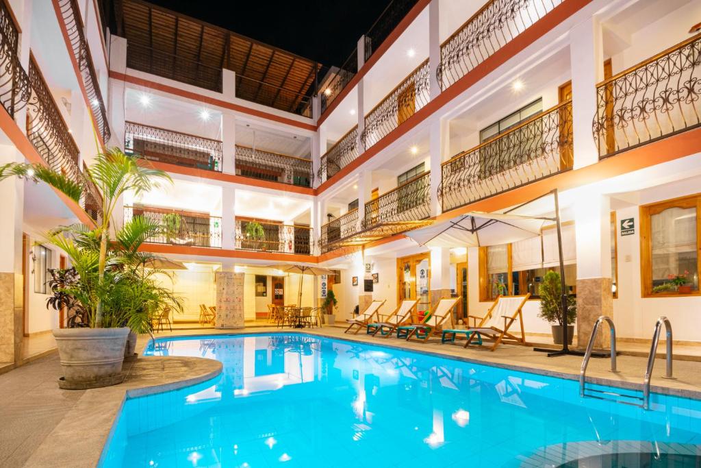 Hotel Las Flores — Hotel in Ica