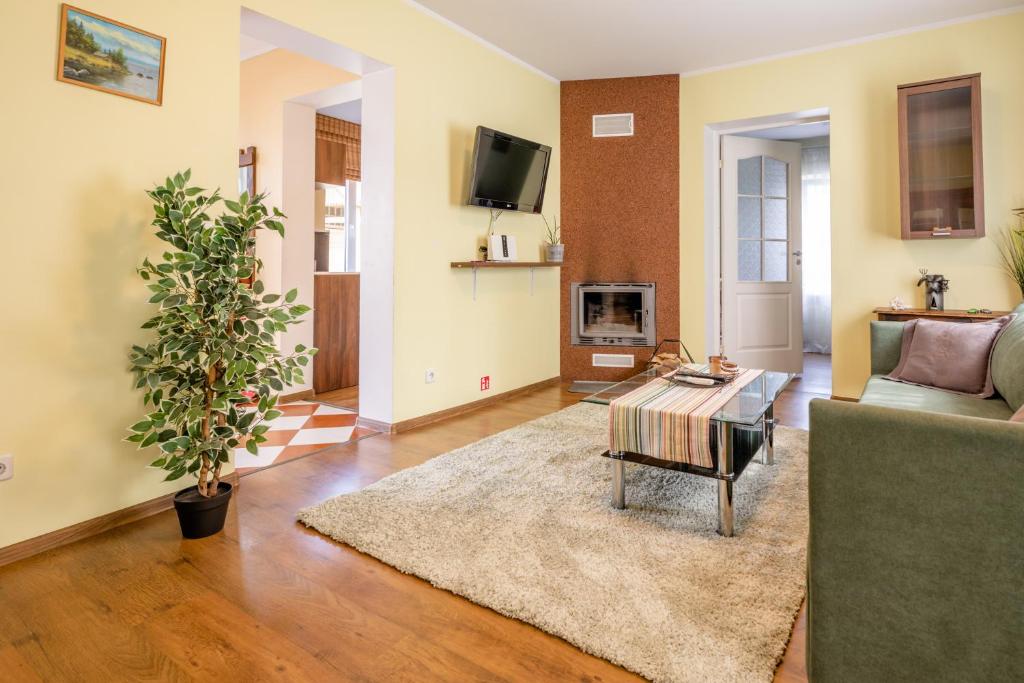 Embrace Apartments photo