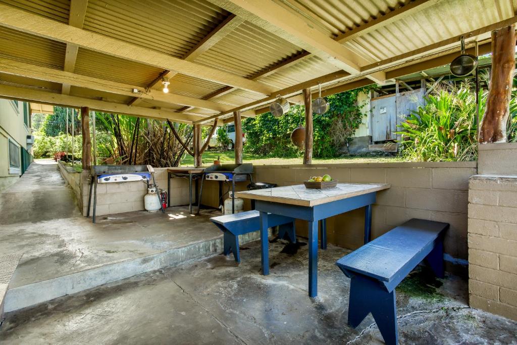 Waipi'o Lodge photo