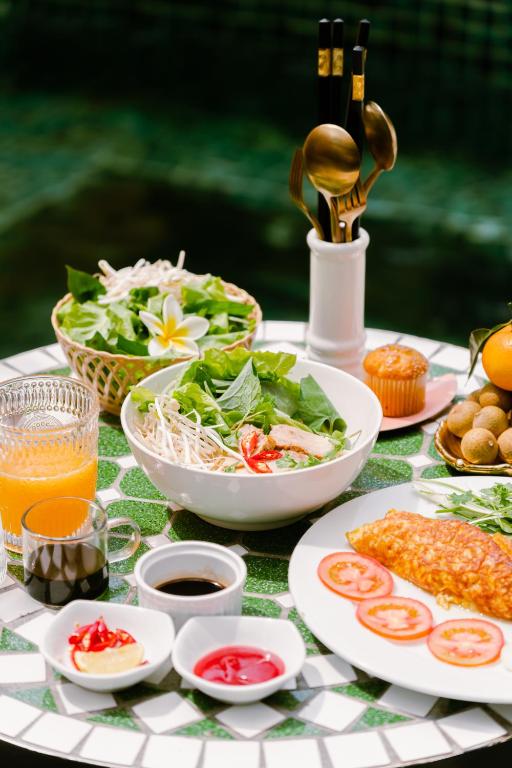 Đồ ăn và thức uống