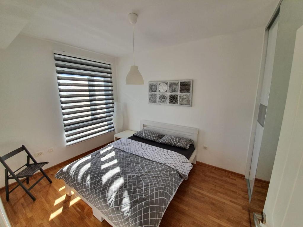 Sunny home in Mostar with a garage! - 5