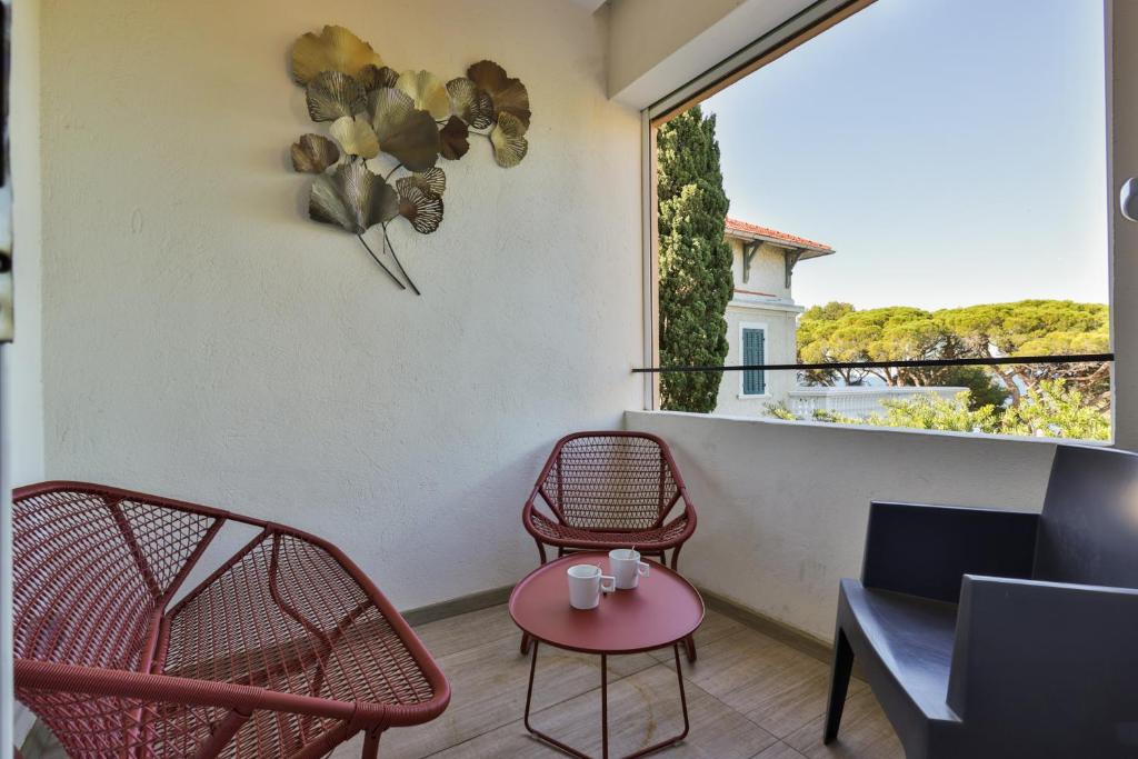 Hotel Provencal photo