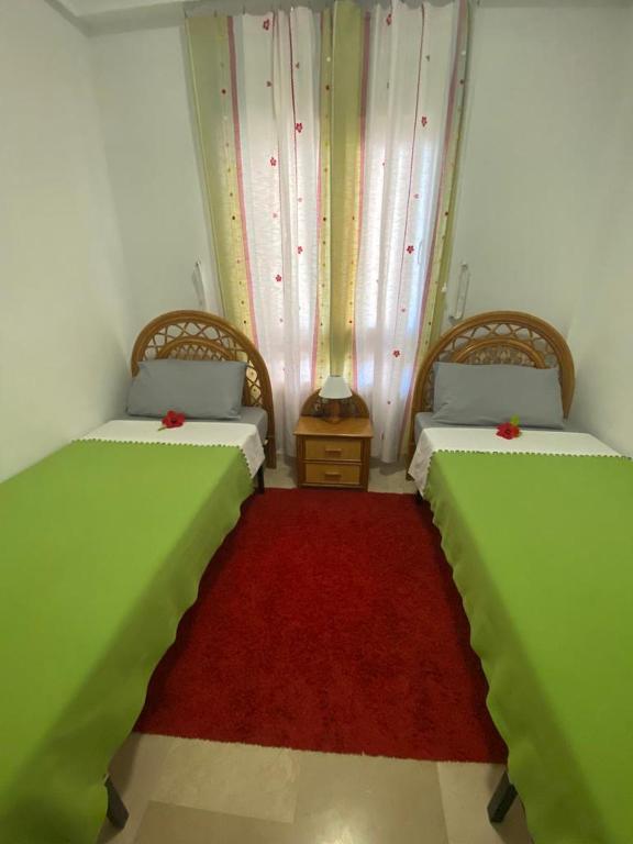 Spacious 2-Bedroom Apartment - 4