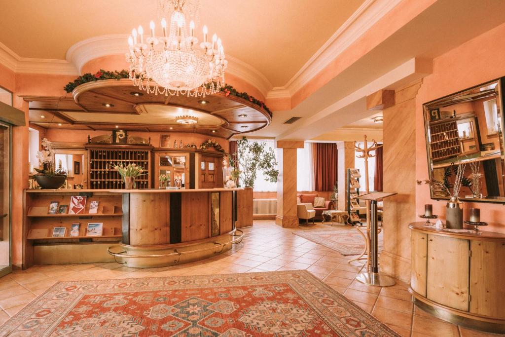 Hotel Montana - 4