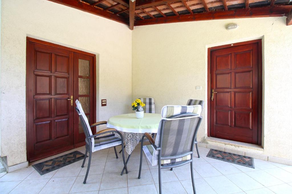 Apartments Surida 1303 photo