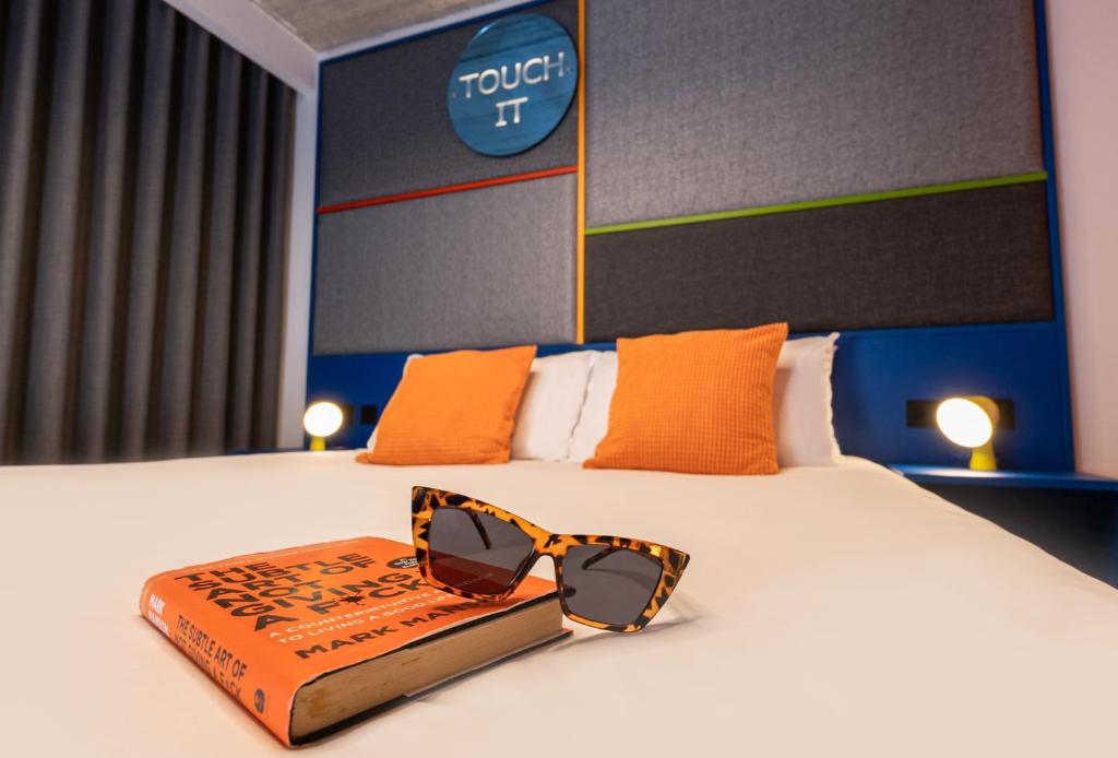 IKYK Hotel- IK Collection photo