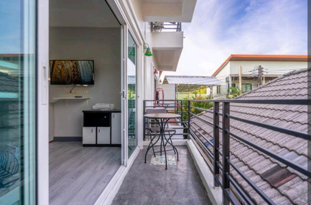 Balcony/terrace, Village Apartment CC12345 in Phuket
