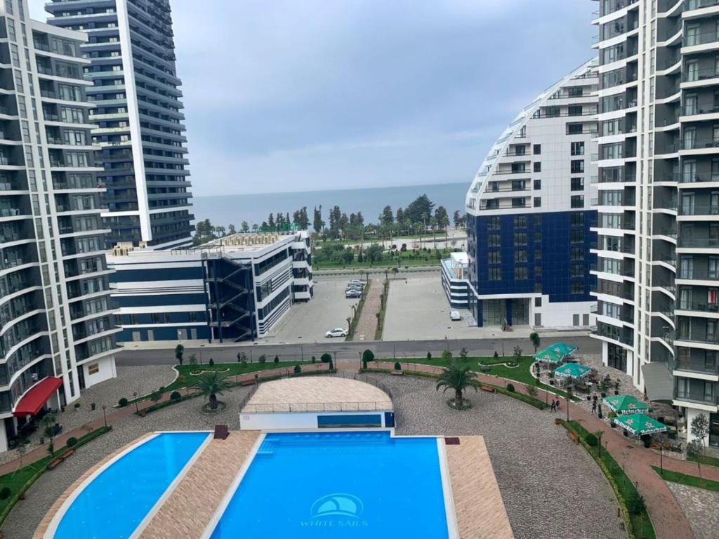 Cozy Studio Swimming Pool And Jacuzzi, Batumi