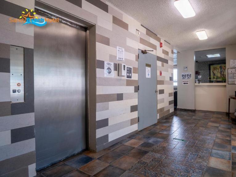 Sandy Beach Hotel photo