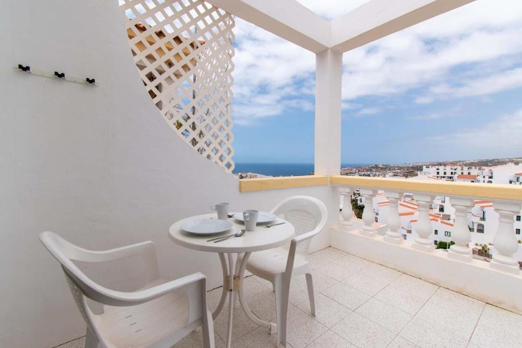 Terrace View Studio - 3