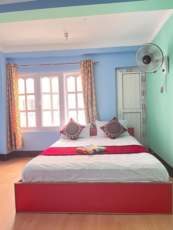 Boudha Motel and Lodge photo