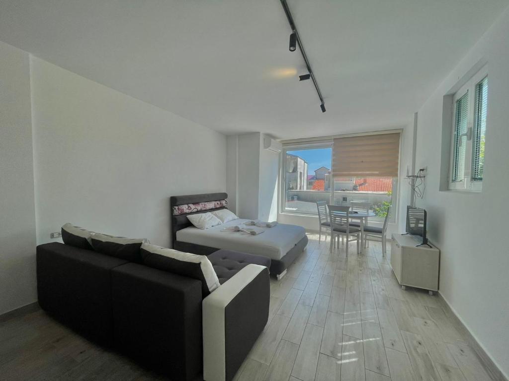 Bucanero Apartments Budva - 5