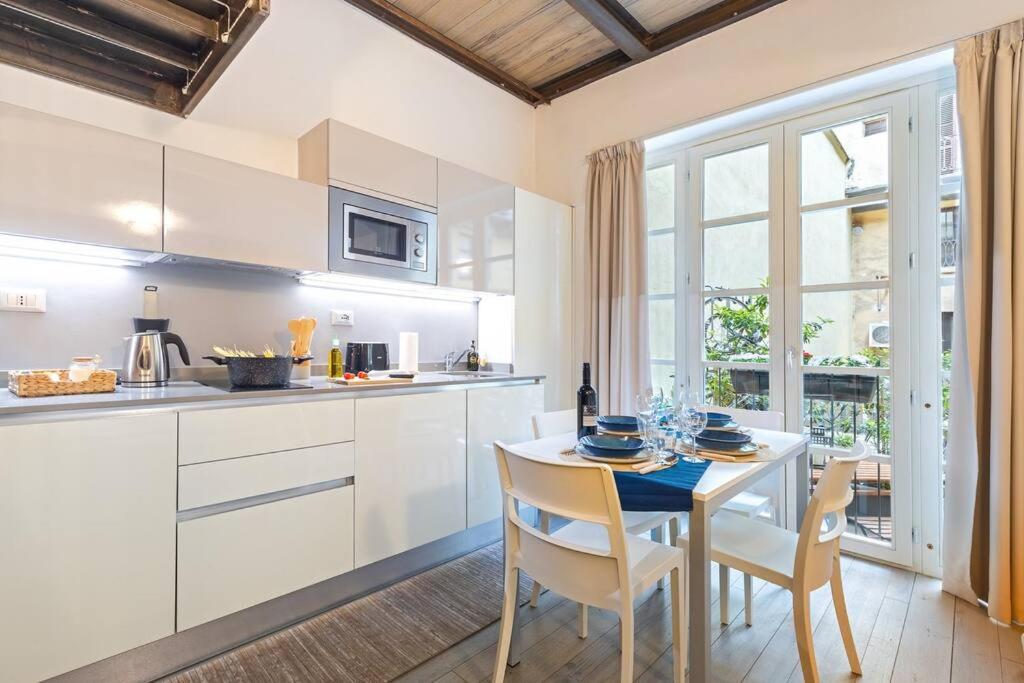 [Centro-Porta Nuova] Moderno Loft con Patio e WiFi - 2