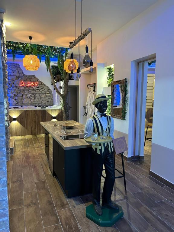 Grenoble LA SUITE 2 spa jaccuzzi et sauna privatif - 1