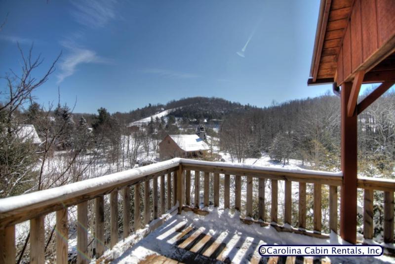 Kumbaya Log Cabin, Boone