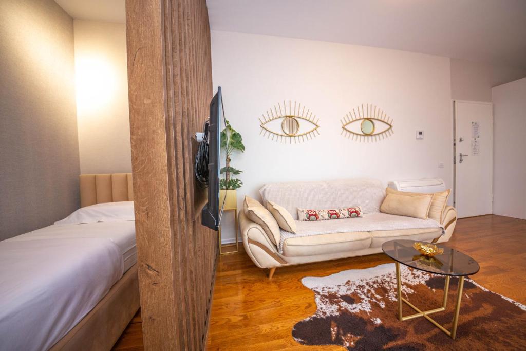 Central Green Terrace Apartment photo