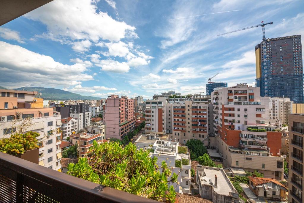 Central Green Terrace Apartment photo