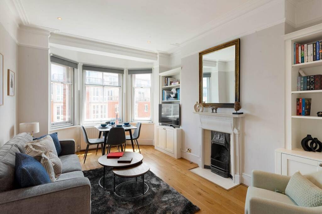 Lovely Chelsea Apartment, Londýn
