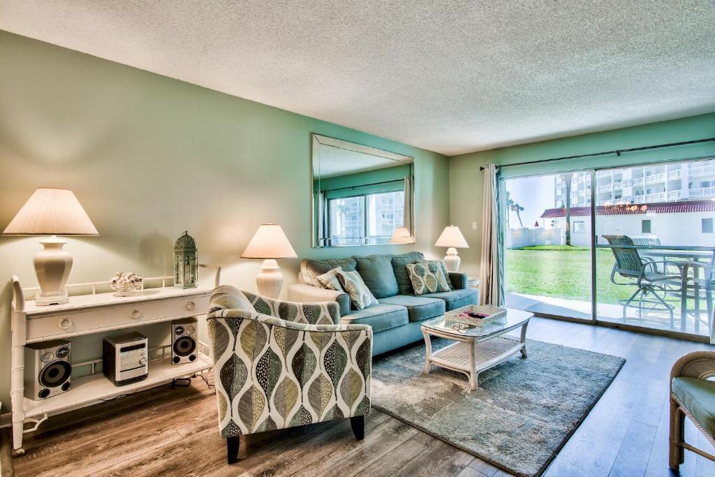 316 El Matador by Alicia Hollis Realtor Rentals - Open Feb 1st for 22 Nights, Fort Walton Beach