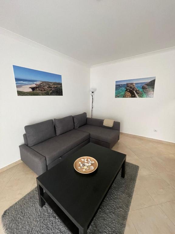 Cricket Apartments photo