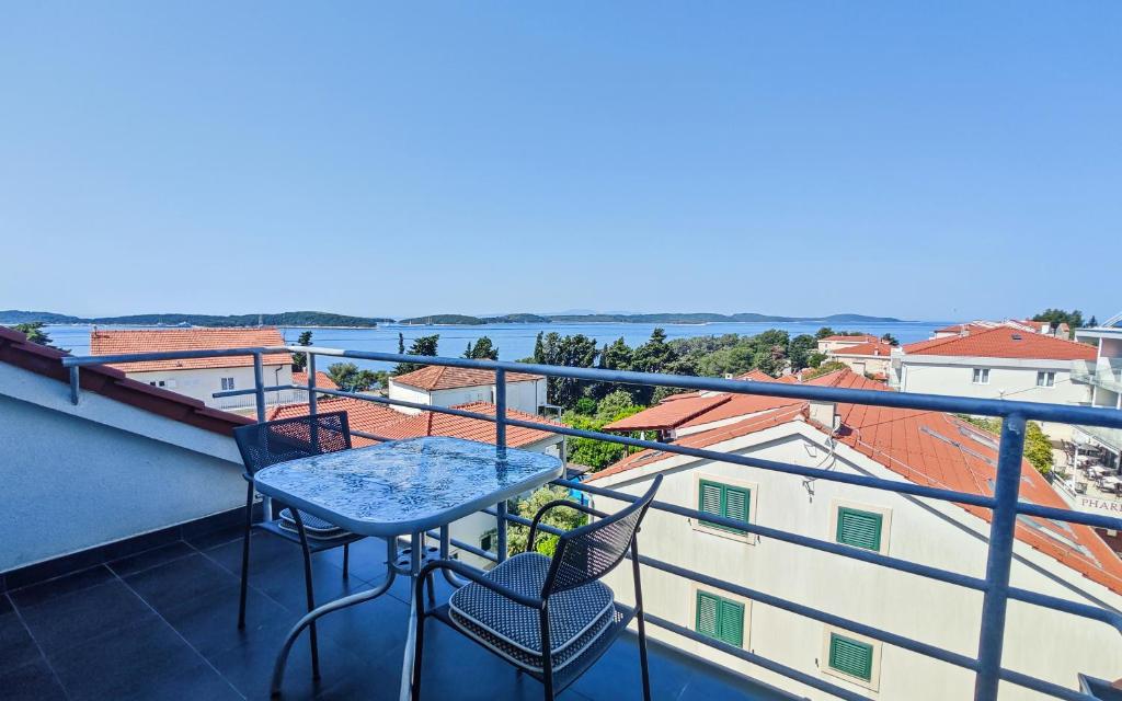 Apartments Pavicic Tudor photo