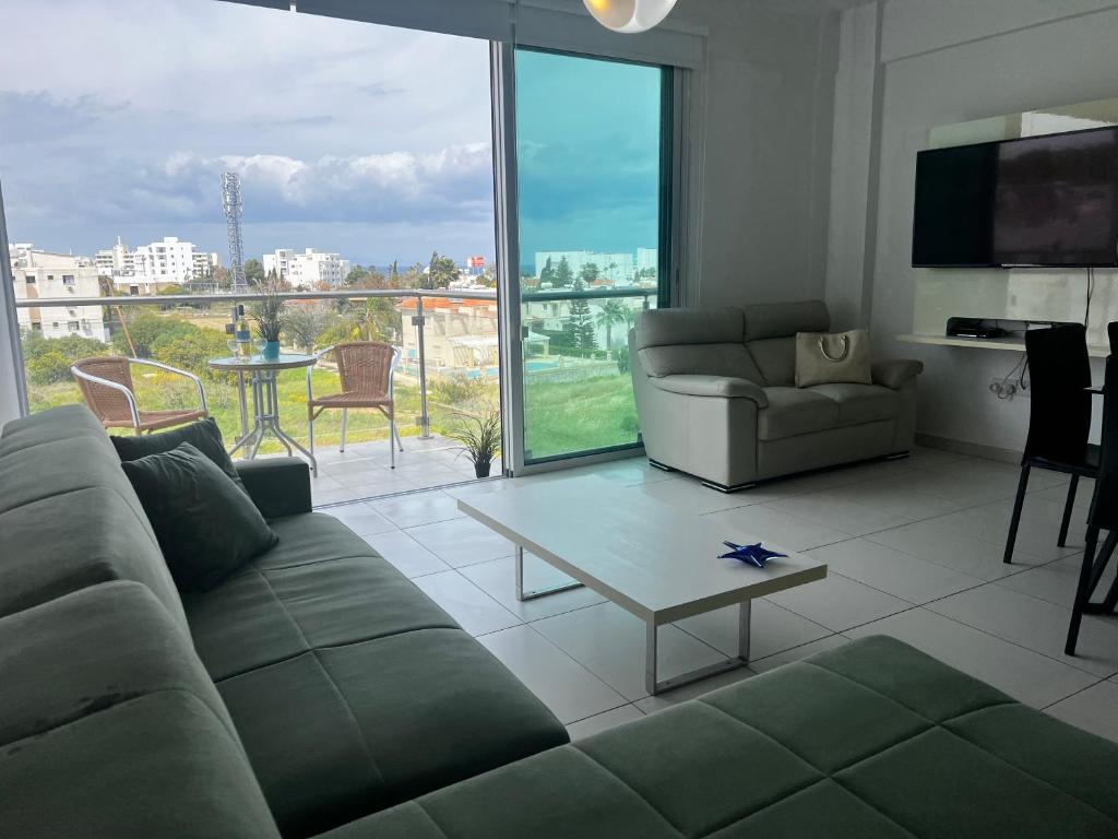 Sea Side Apartment And Pool, Protaras