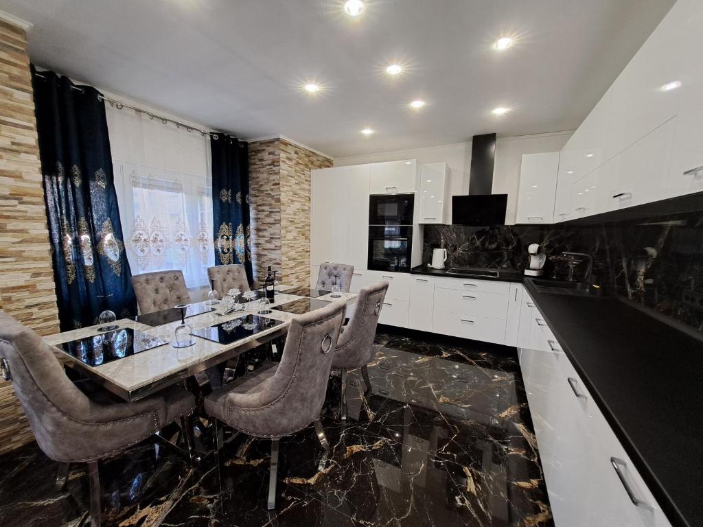 Apartment Monaco, Rijeka