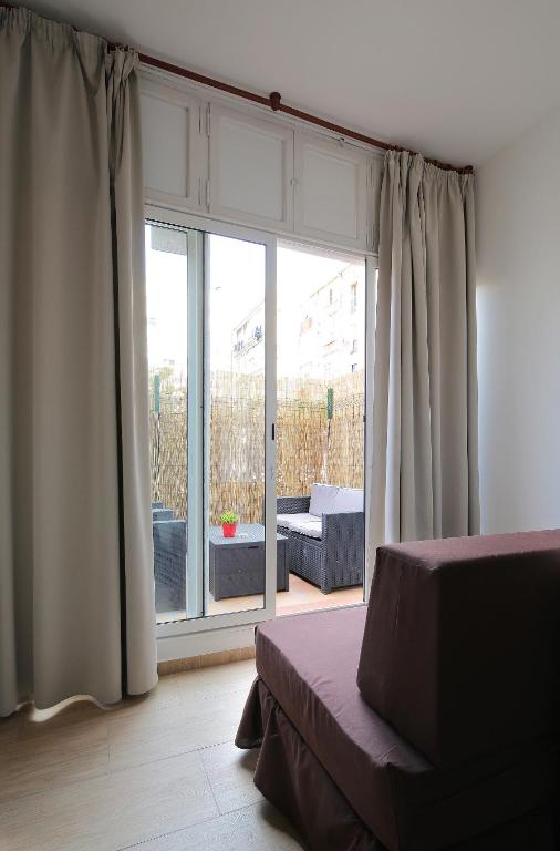 Hostal Balkonis - 3