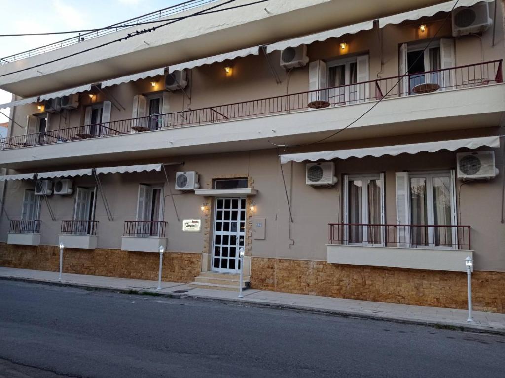 Sofia Rooms — Hotel in Aidipsos