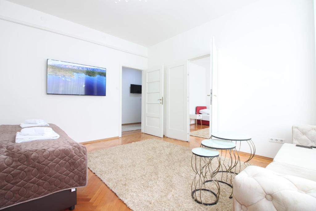 Apartment Roma at Bascarsija - 3