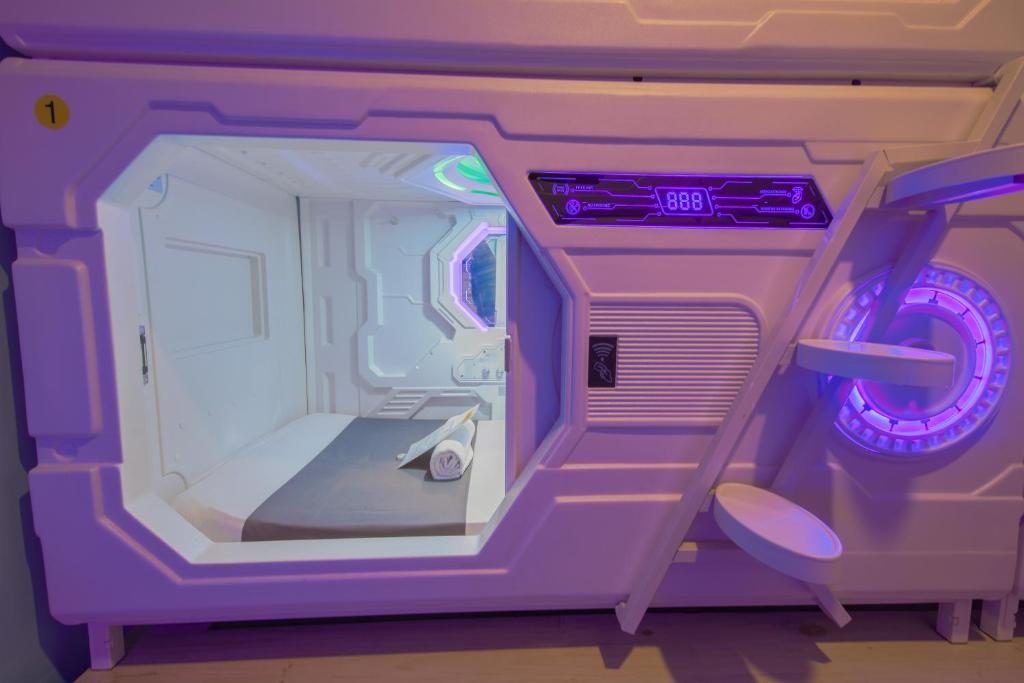 Capsule Inn Bali photo