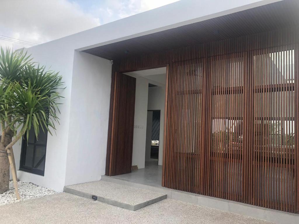 Maitreya Villa