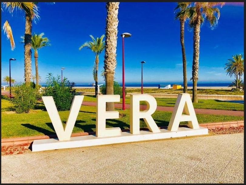 Apartamento Primera Linea de Playa Las Marinas - 3