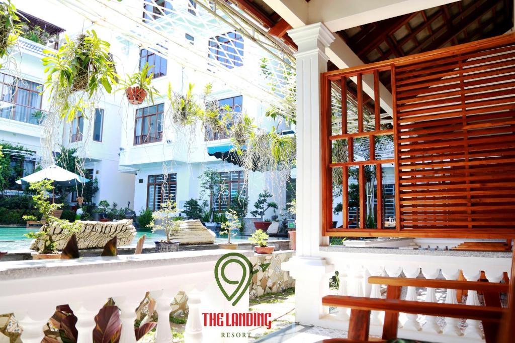 The Landing Resort