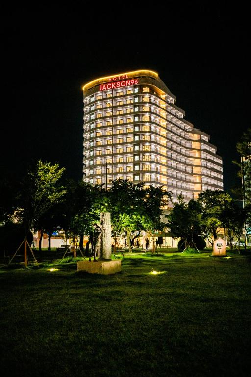 Jackson9s Hotel photo