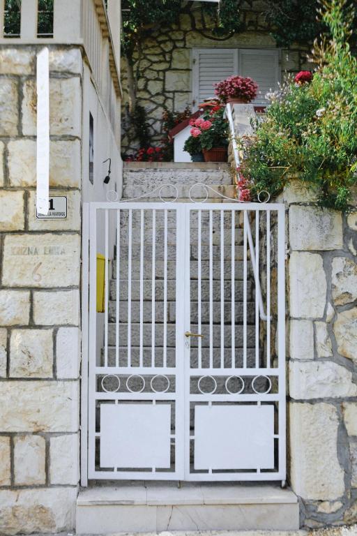 Apartments Fora - Hvar photo