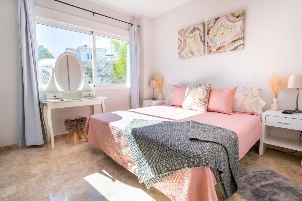 2BDR Penthouse, Los Naranjos, w/pool, 2km P.Banús - 5
