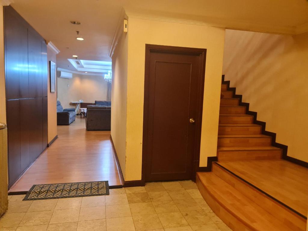 UJC bukit bitang service suite @ times square photo