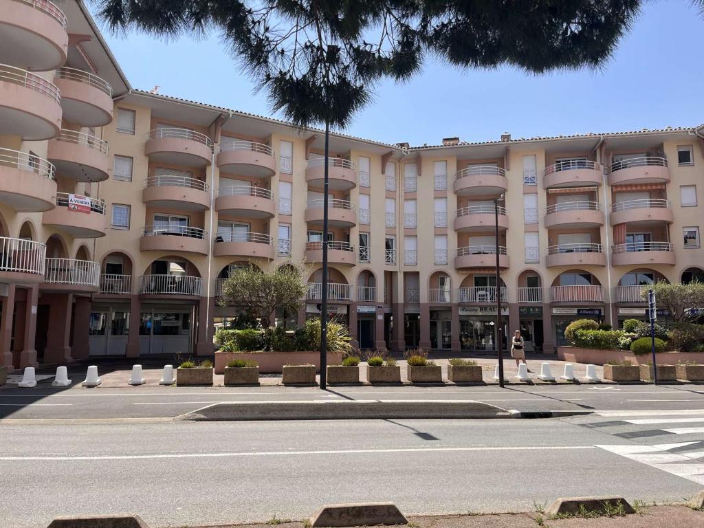 Appartement à Fréjus avec terrasse et ménage inclus - FR-1-226A-66 - 5