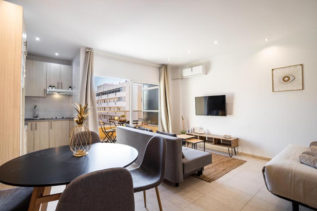 Sur Suites PYR vista mar - 4