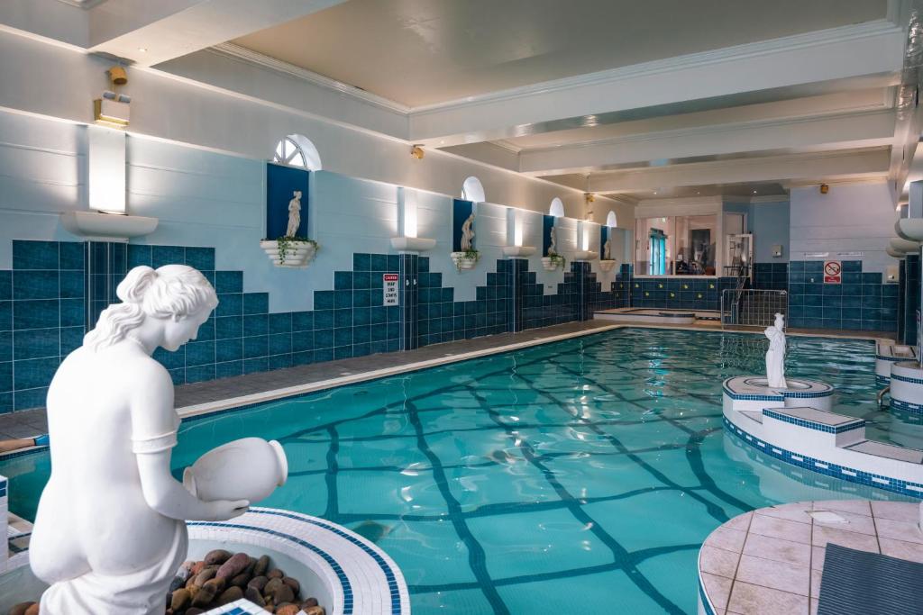 Castle Hotel Macroom photo