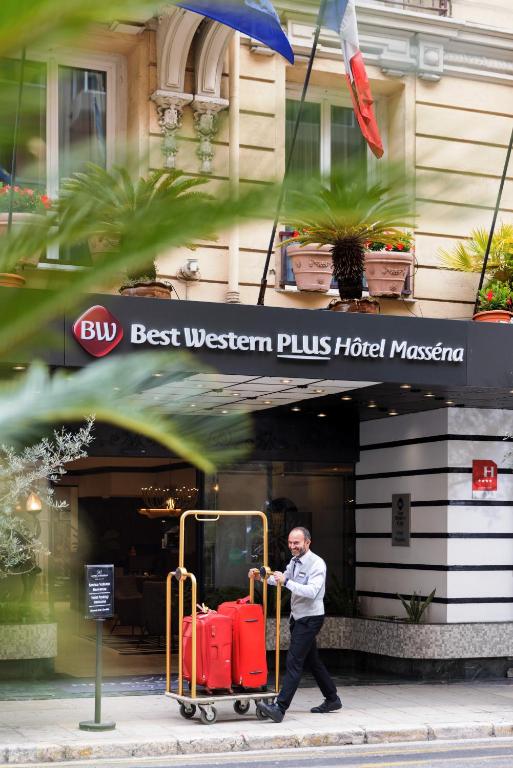 A szálláshely kívülről