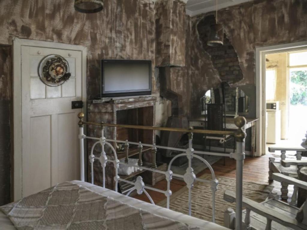 The Green Acorn Guest House photo